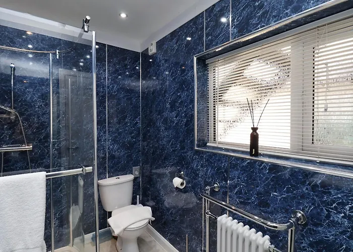 度假居 The Riddle