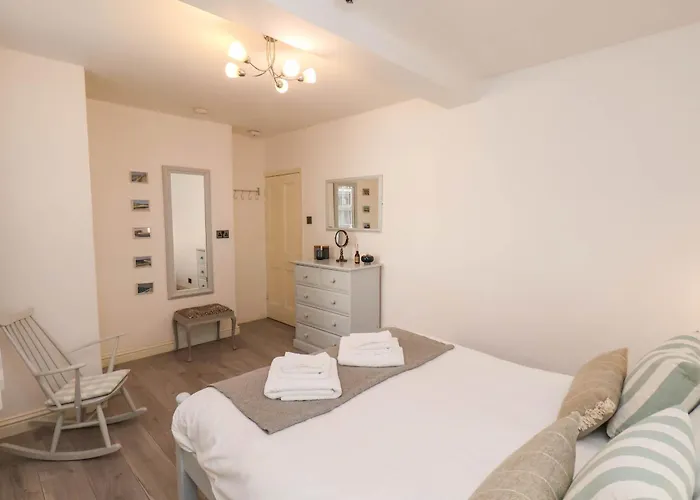 度假居 The Riddle *